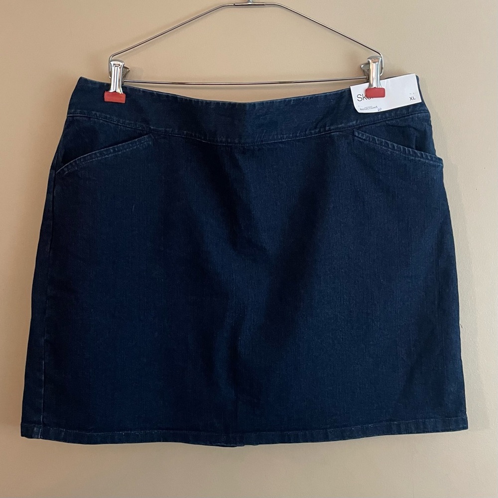 SALE! NWT NORTHERN RELECTIONS Women's XL Dark Blue Wash Denim Skort Comfy #567